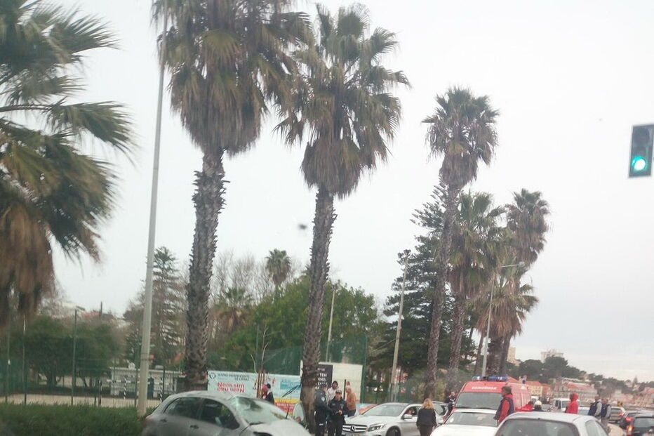 Acidente em Paço de Arcos 