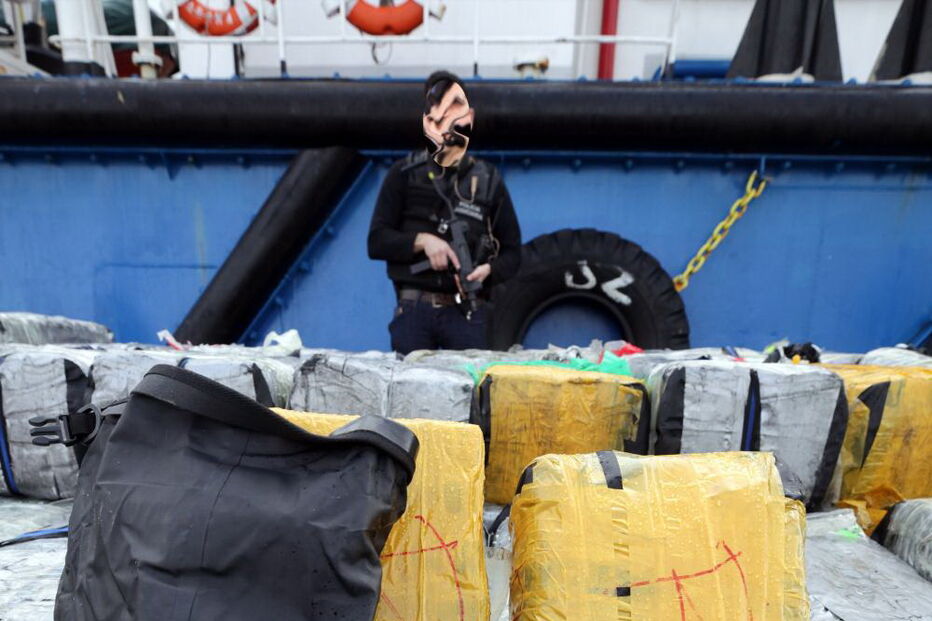 PJ apreende toneladas de cocaína em alto mar no valor de 125 milhões de euros