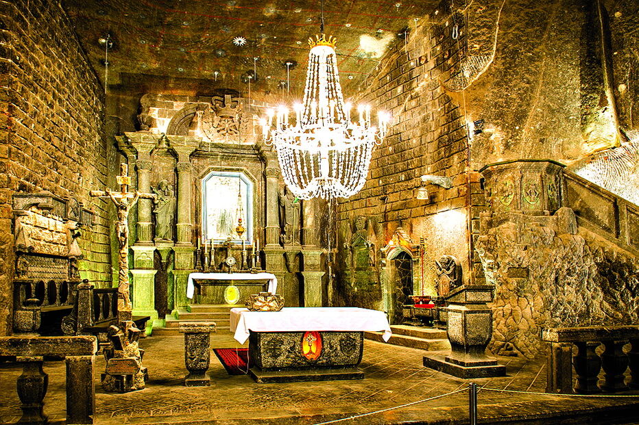 Capela das Minas de sal de Wieliczka é muito procurada pelos turistas 