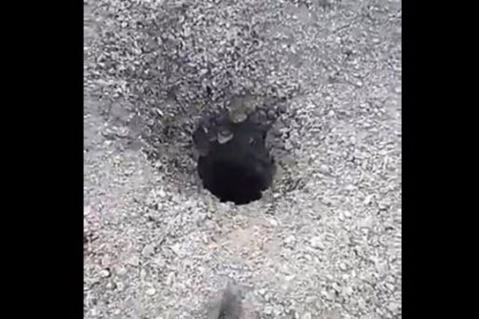 Duas crianças descobrem poço idêntico àquele onde caiu Julen