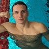 Jovem promessa da natação italiana fica paraplégico ao ser baleado por engano