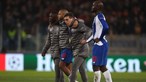 Brahimi sofre entorse no tornozelo esquerdo na derrota do FC Porto com a Roma