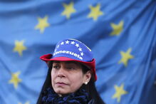 Centenas exigiram no Rossio, em Aveiro, o fim do poder de Maduro