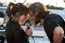 Lady Gaga e Bradley Cooper 