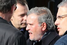 Luís Montenegro e Miguel Relvas no funeral do pai de Pedro Passos Coelho