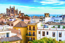 Um pequeno porto de sonho a descobrir na montanha