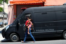 Polícia brasileira acusada de executar 14 suspeitos de narcotráfico já rendidos