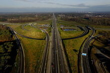 Bélgica em marcha lenta com espaço aéreo fechado e transportes interrompidos
