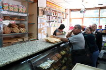 Proprietário de padararia 'La Rosita' é português e chama-se Cristiano Neto