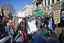 Alunos faltam às aulas para manifestação contra alterações climáticas
