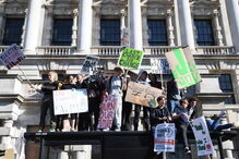 Alunos faltam às aulas para manifestação contra alterações climáticas