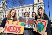 Alunos faltam às aulas para manifestação contra alterações climáticas