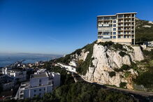 O Rochedo de Gibraltar é um enclave britânico no sul de Espanha