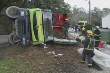  Despiste de camião em Santo Tirso