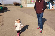 Pai cumpre último desejo e morre três horas depois de conhecer filha recém nascida