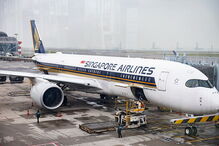 Passageiro encontra câmara embutida em ecrã de televisão de avião