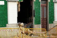Camião destrói casa em Sata Maria da Feira