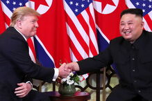 O encontro de Donald Trump e Kim Jong-un em imagens
