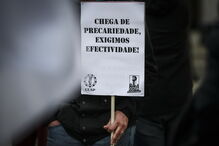 Trabalhadores da EMEL exigem aumentos salariais em frente à Câmara de Lisboa	