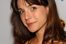 Atriz da série 'CSI' encontrada morta em casa