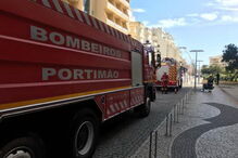 Fogo obriga a retirar 45 pessoas de hotel em Portimão