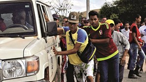 Tropas da Venezuela matam junto à fronteira do Brasil