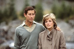 Principe Carlos e princesa Diana