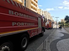 Fogo obriga a retirar 45 pessoas de hotel em Portimão