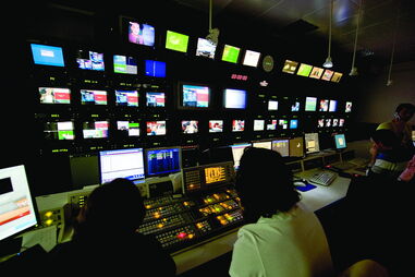 Repórteres de imagem e técnicos de régie da SIC e da TVI andarão a prestar serviços à RTP nas folgas e nas horas vagas