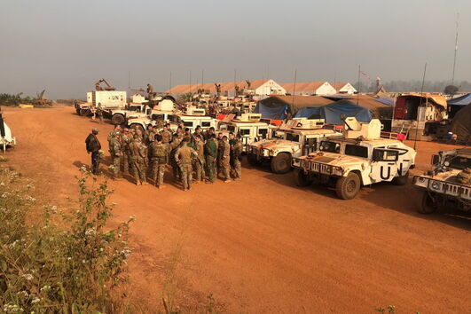 Militares no base militar dos portugueses em Bambari, na República Centro-Africana