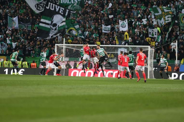 João Félix não joga mais esta temporada: Agora só posso apoiar por fora -  Futebol - Correio da Manhã