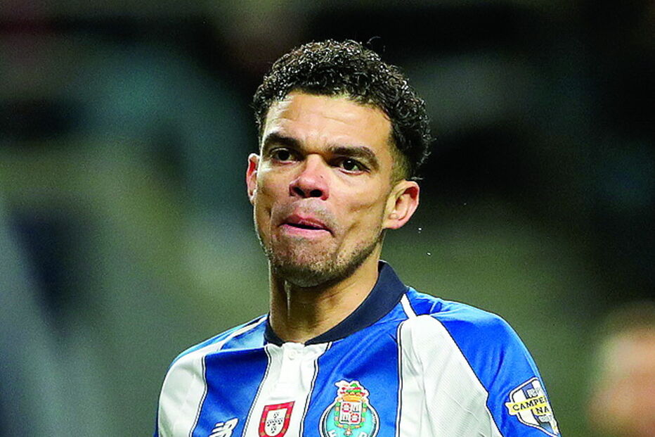 Pepe (FC Porto) tem 35 anos