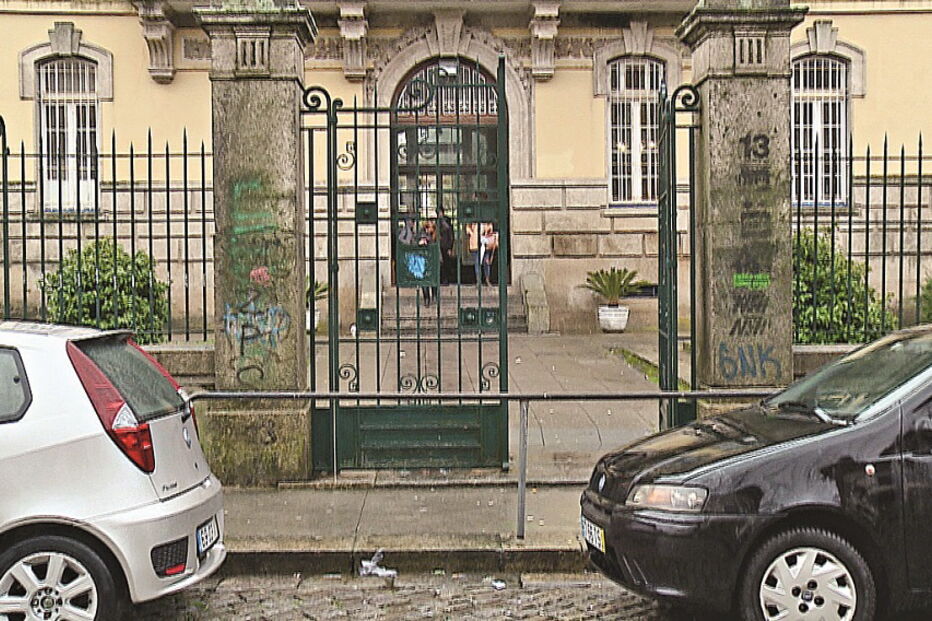 Liceu Alexandre Herculano já teve um concurso aberto, mas o preço base de sete milhões afastou os interessados 