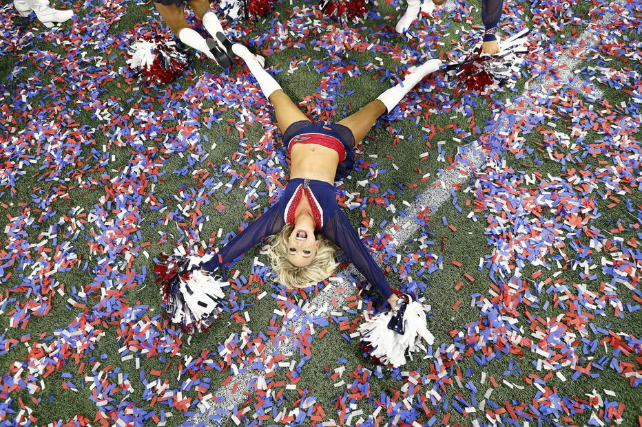 Patriots somam sexto triunfo no Super Bowl