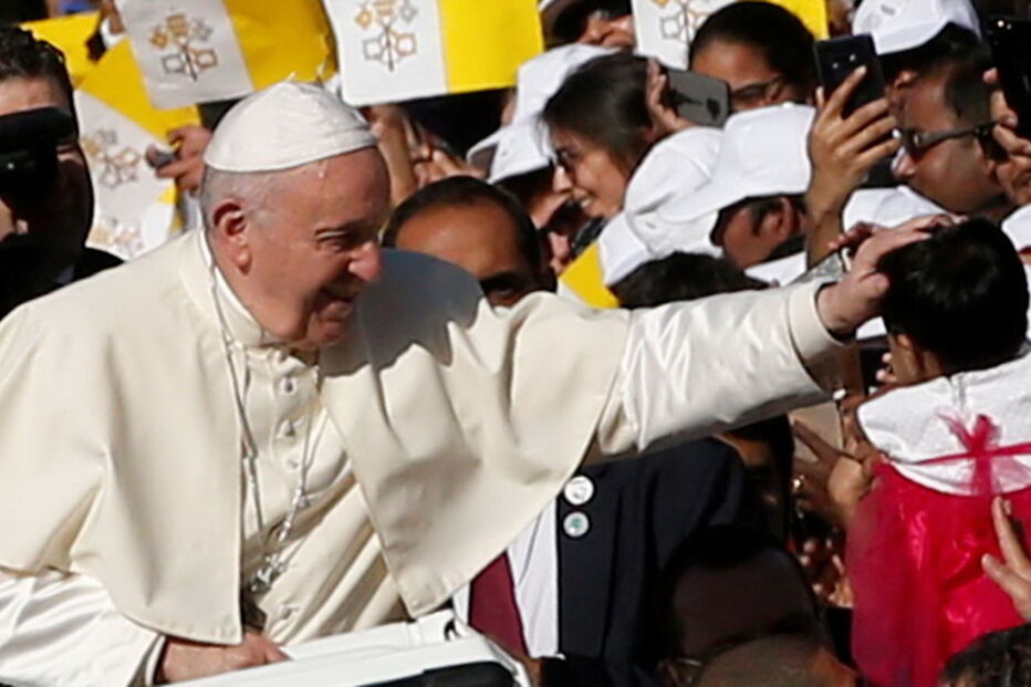 Papa admite que abusos sexuais de padres e bispos a freiras são uma realidade