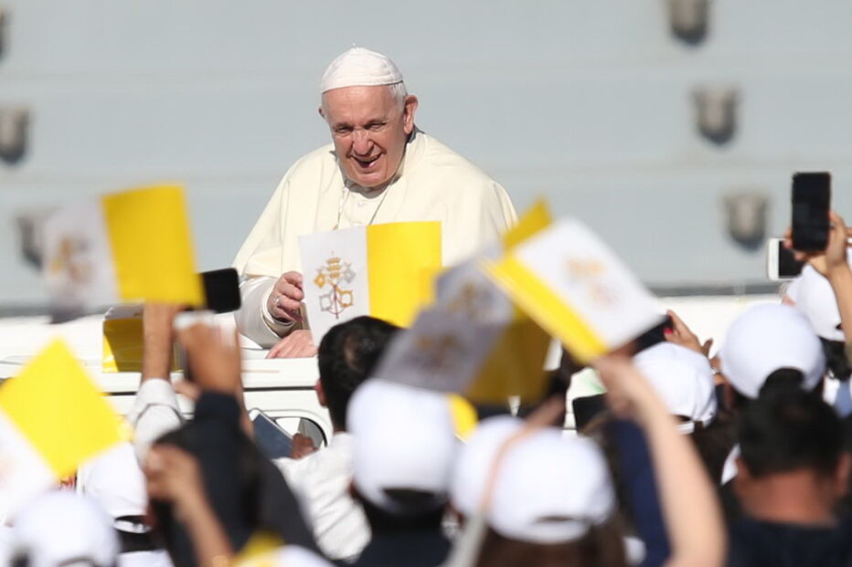 Papa admite que abusos sexuais de padres e bispos a freiras são uma realidade