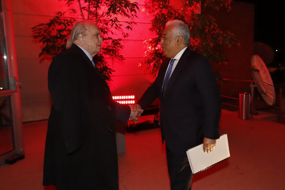 António Costa durante a visita à SIC