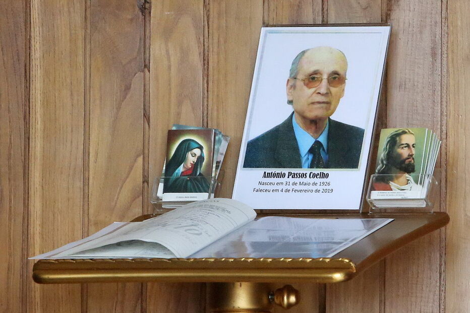 Fotografia fúnebre de António Passos Coelho, pai de Pedro Passos Coelho