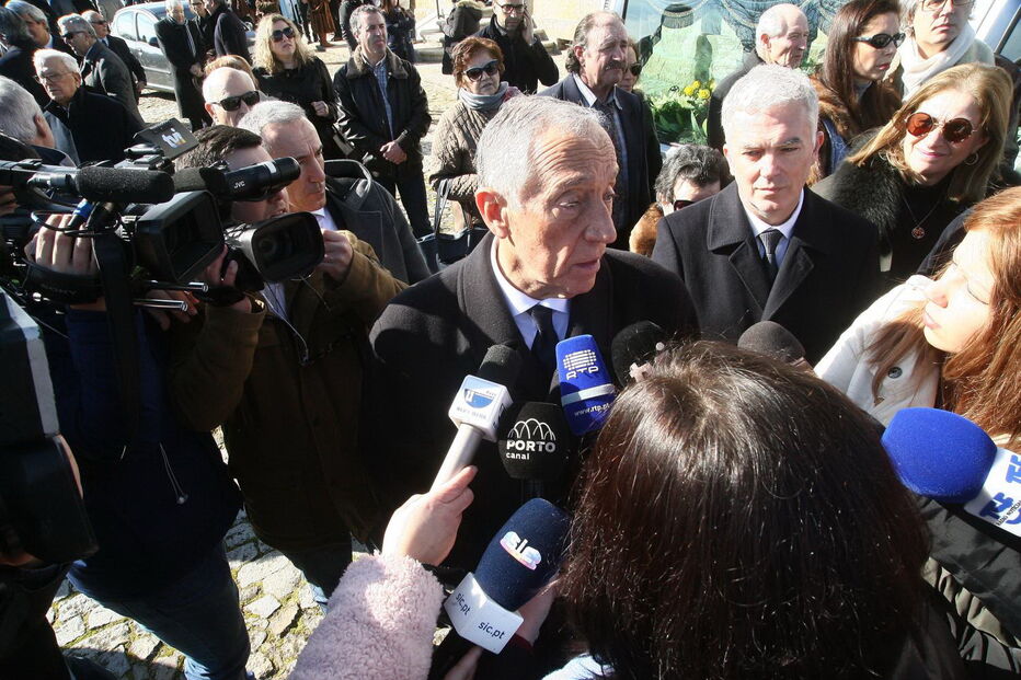 Marcelo Rebelo de Sousa no funeral do pai de Pedro Passos Coelho