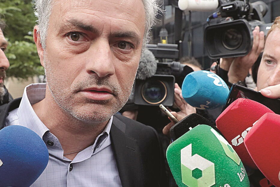 José Mourinho chegou a acordo mas não se livrou de uma pesada multa 
