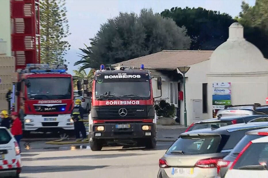 Incêndio obriga a evacuar Hotel Pestana Viking no Algarve