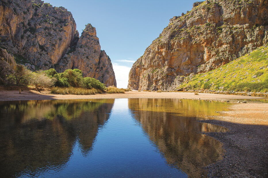 Um pequeno porto de sonho a descobrir na montanha