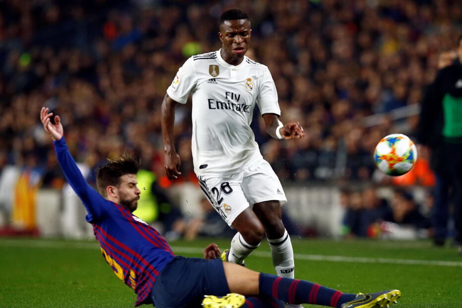 Duelo espanhol entre Barcelona e Real Madrid acaba empatado