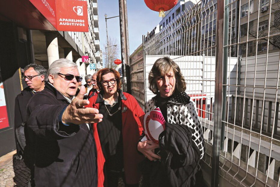 Autarcas visitam obras do metro na zona de Arroios, em Lisboa