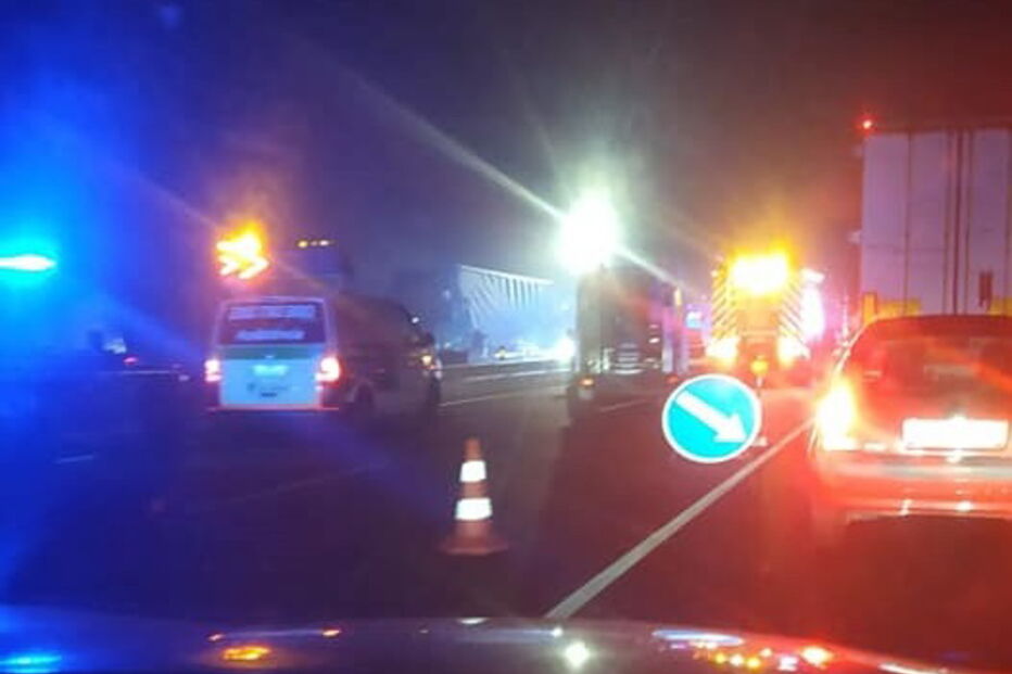 Choque em cadeia faz pelo menos dois mortos na A1, na zona de Pombal