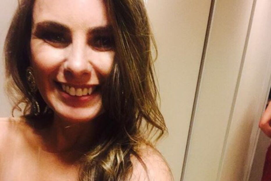 Decote de deputada causa furor... e polémica no Brasil