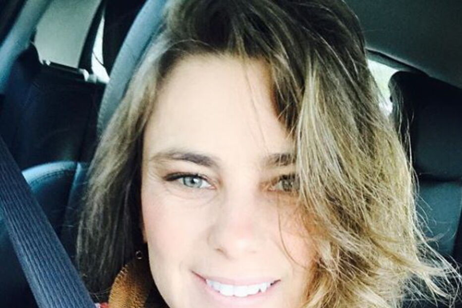 Decote de deputada causa furor... e polémica no Brasil