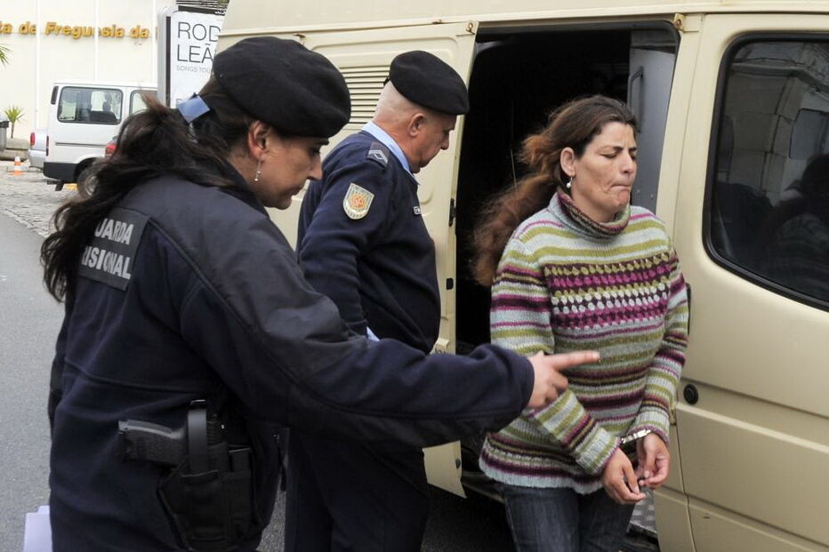 Leonor Cipriano, condenada pelo homicídio da filha Joana, sai da prisão em liberdade condicional