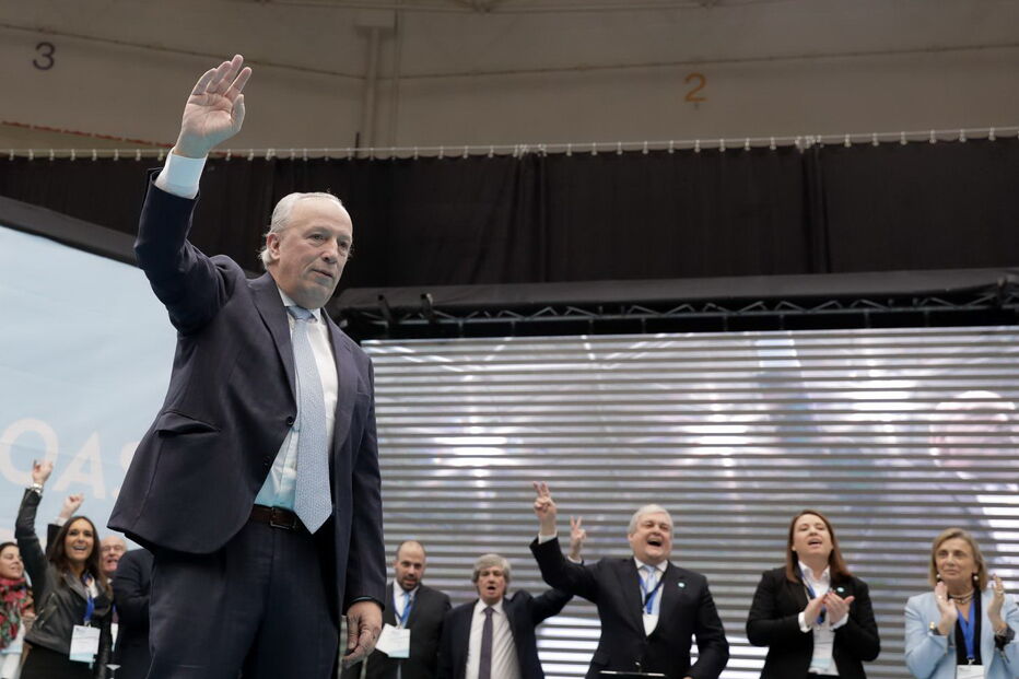 Santana Lopes no Congresso do partido Aliança