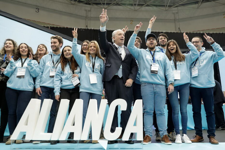 Dirigente da Aliança no primeiro congresso do partido